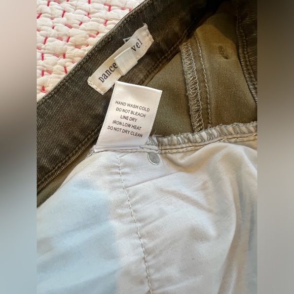 Dance Marvel Camo skirt - Picture 5 of 6